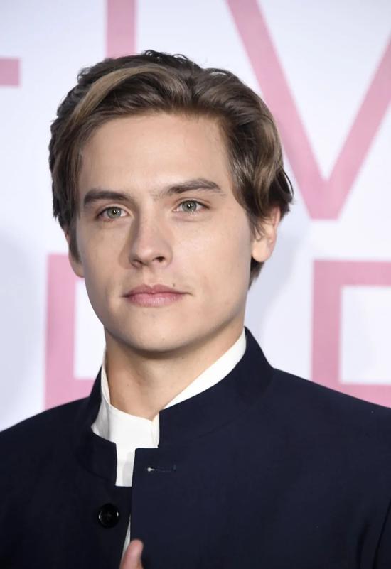 dylansprouse28岁竟然已经出道近20年