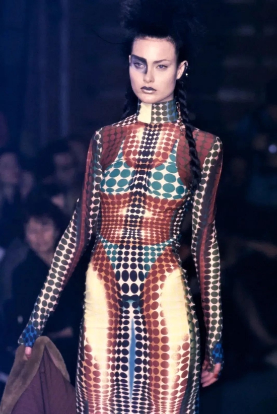  Jean Paul Gaultier 1995 ‘ Cyber baba ’