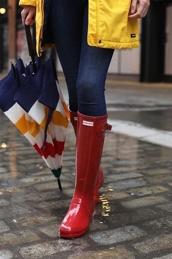 雨靴也时髦 图片源自fashion-style.es