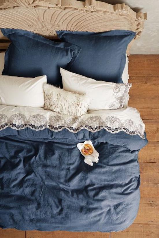 睡得好不好全靠床品 图片源自www.anthropologie.com