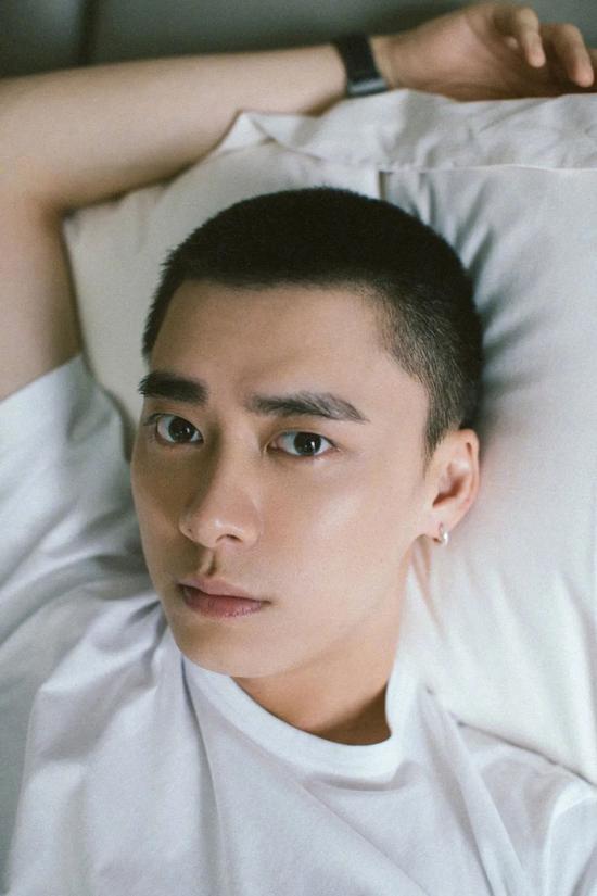 李易峰朱一龙任豪 他们的眉毛居然会"演戏"