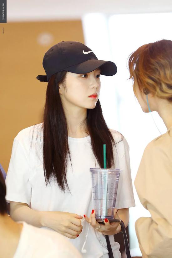 裴珠泫随性日系复古风 娇小女生这么穿太可了