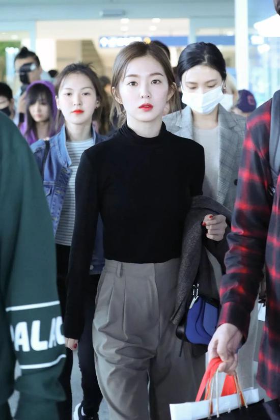 裴珠泫随性日系复古风娇小女生这么穿准没错