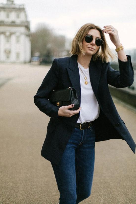 现在戴项链要叠戴才时尚