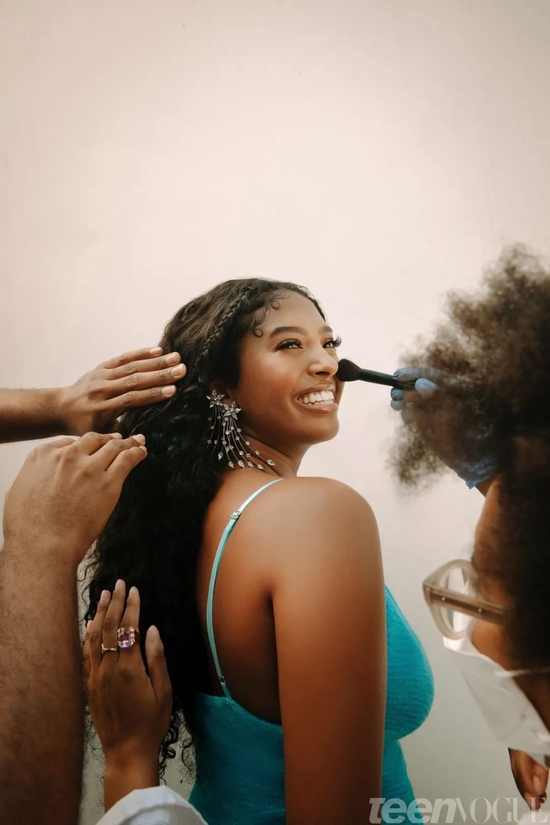 谷爱凌|natalia_新浪时尚_新浪网