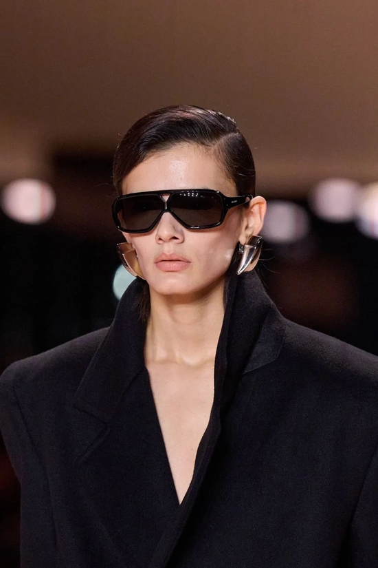  Saint Laurent　Fall 2022 Ready-to-Wear