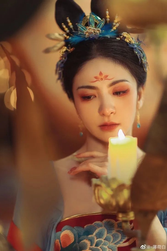 ■图源:微博@-薄荷白