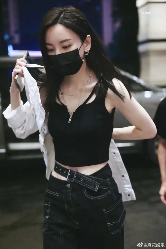 都嗑于文文王紫璇的"野蔷薇cp",我就盯她们耳环|王紫璇|于文文|首饰_