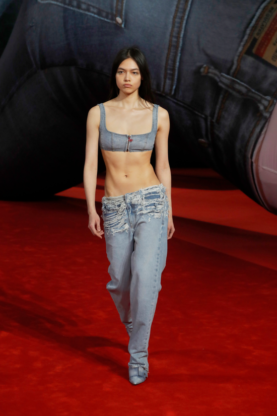  Diesel RTW Fall 2022