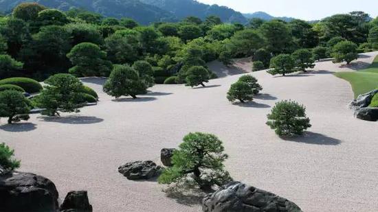 日本15个雅致的枯山水庭院来感受它的风采魅力 枯山水庭院 日本 美学 新浪时尚 新浪网 日本15个雅致的枯山水庭院来感受它的风采魅力 枯山水庭院 日本 美学 新浪时尚 新浪网