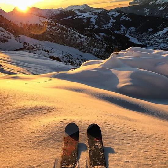 滑雪场 图片来源自instagram.com