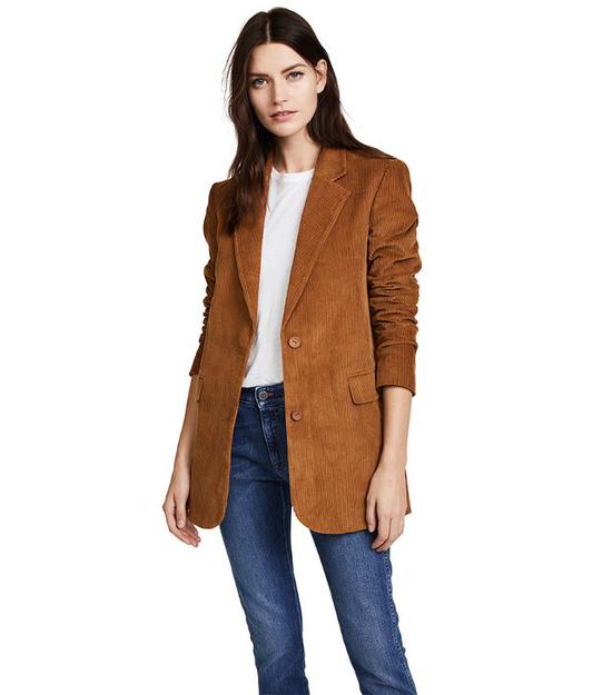西装:James Jeans