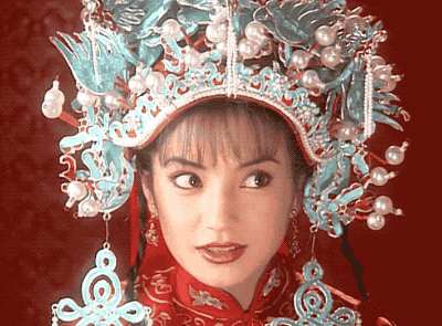 《中餐厅》第二季中,42岁的赵薇和44岁的苏有朋再聚首,和小伙伴舒淇