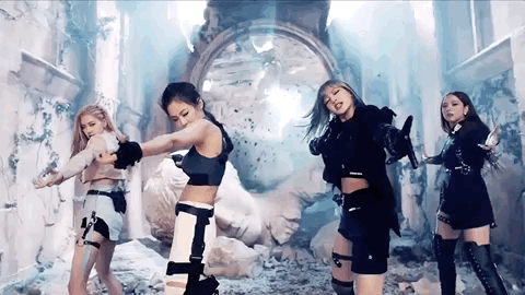 (图源 blackpink kill this love-mv)