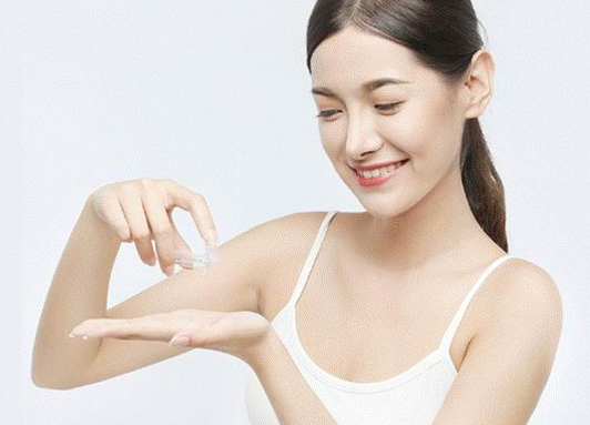 断货王 安瓶的风不是吹出来的护肤升级的秘密全在神奇小瓶里 手机新浪网 断货王 安瓶的风不是吹出来的护肤升级的秘密全在神奇小瓶里 手机新浪网