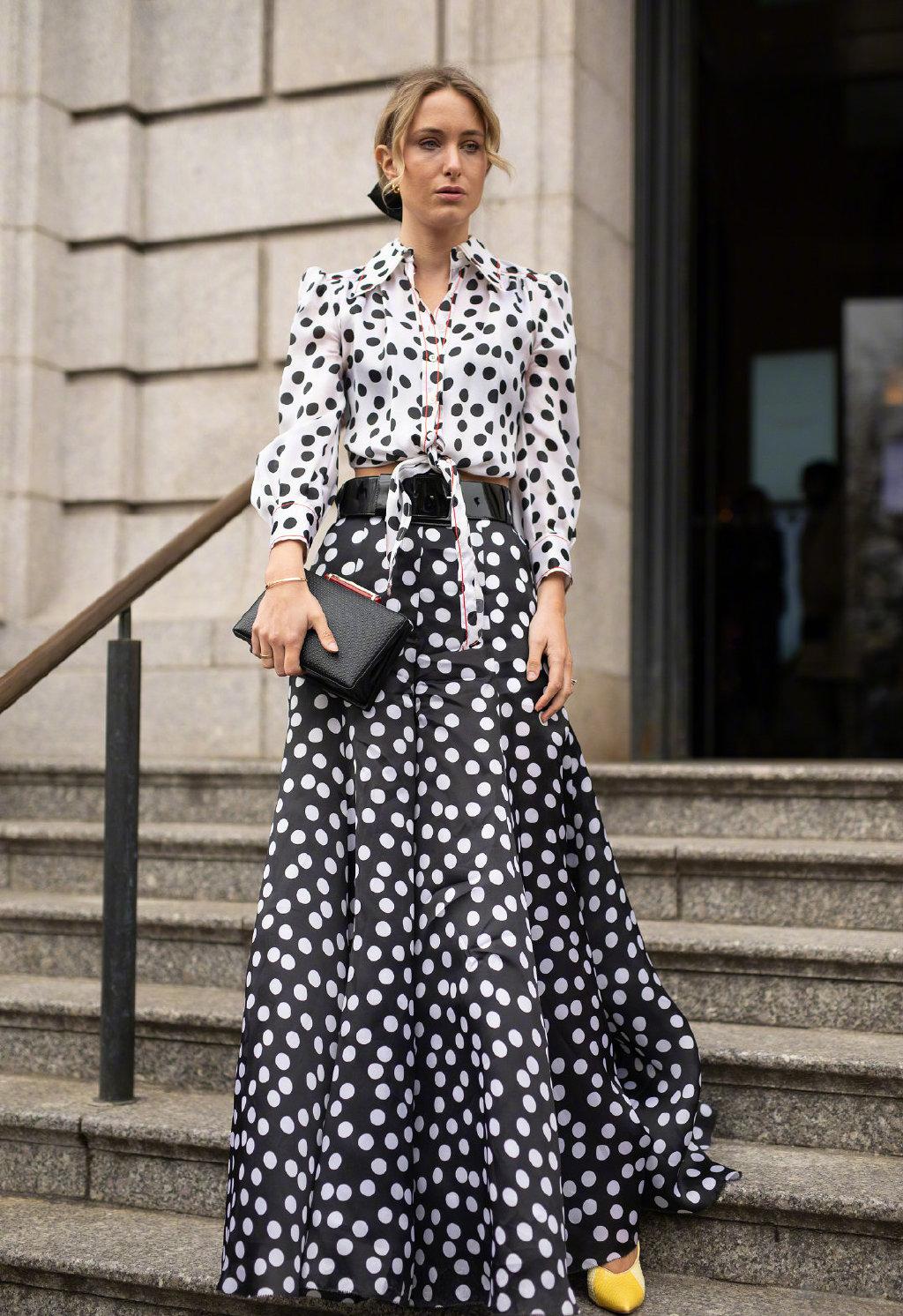 des gar04ons波点钱包参考价格:062,063msgmmsgm波点连衣裙参考