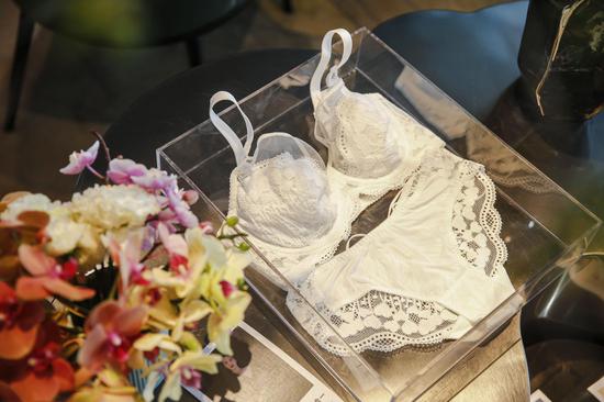 奶糖派畅销产品「微甜」