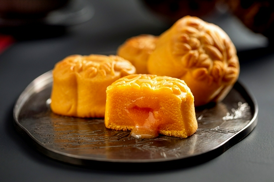 明月鎏金礼盒lava mooncake box明月鎏金礼盒:因应时