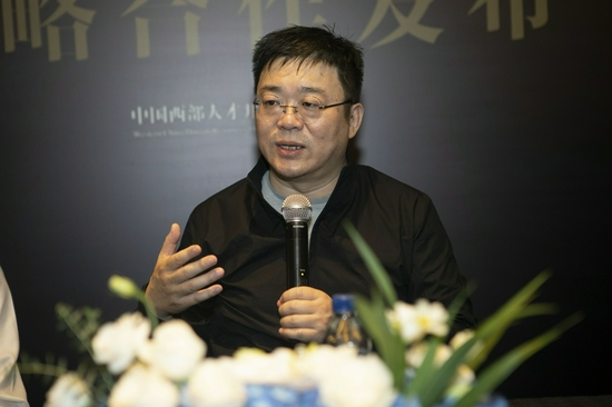 现场图2(永乐拍卖创始人 赵旭)