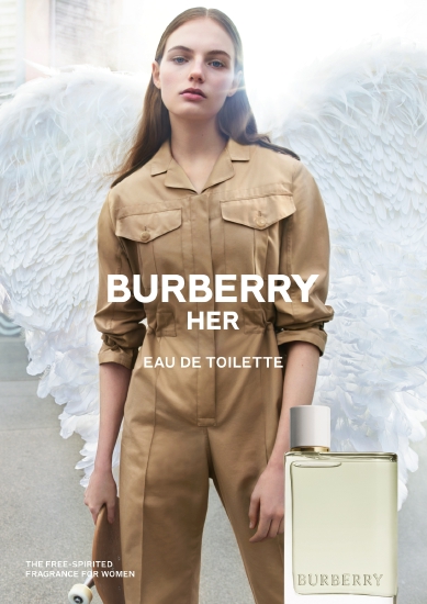 Burberry花与她果漾淡香水 广告大片