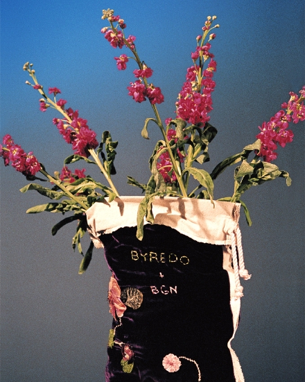 BYREDO x Bentgablenits 节日联名限定Vintage Bloom - Only You礼盒创意视觉