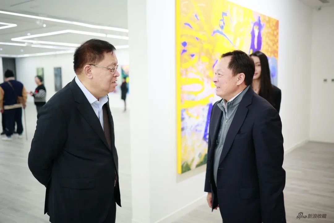 黎晓宏（左）、金杜律师事务所全球主席 王俊峰（右）