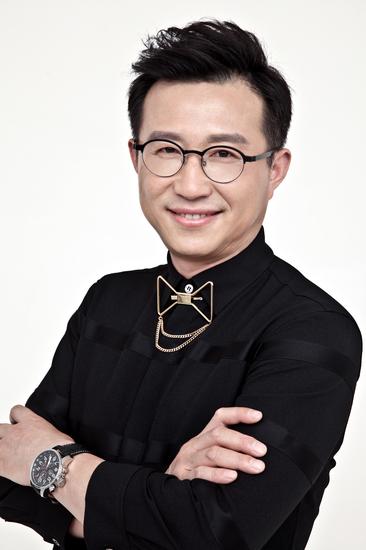 独家对话:钻石总裁沈东军告诉你克拉的秘密