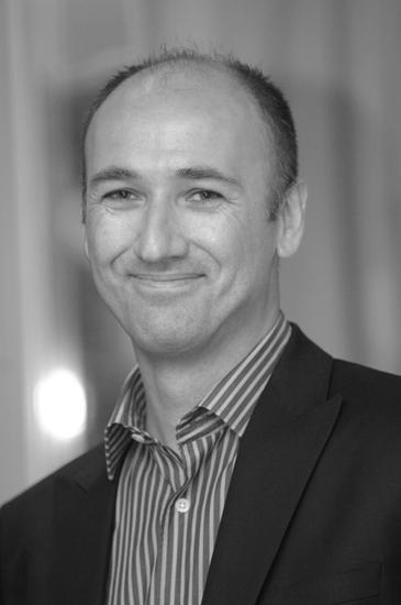 罗恩67韦迪森和他的nvey eco 安薇依蔻|澳大利亚美容界"国王"|罗恩