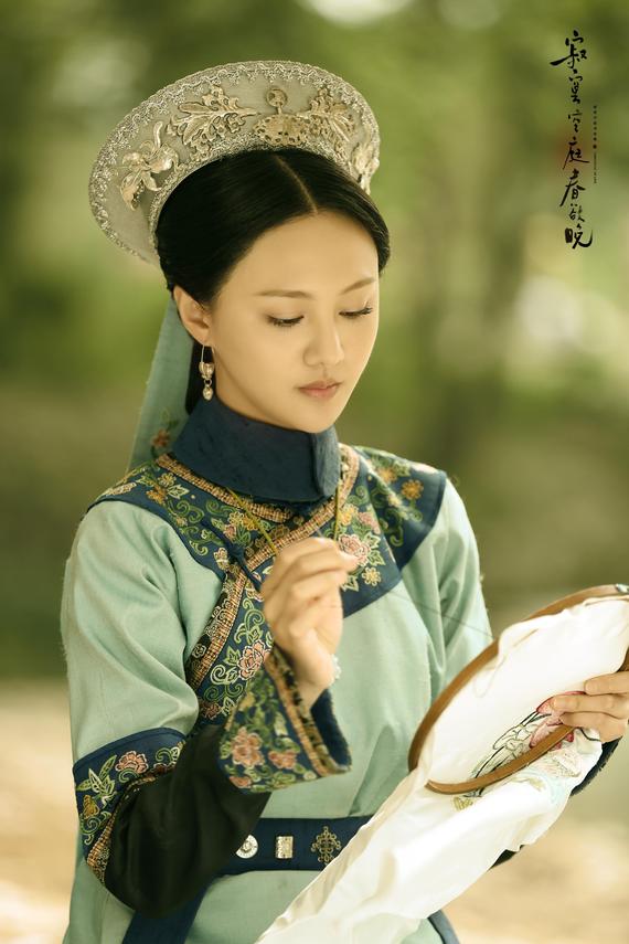 粗眉out学郑爽柳叶眉画个清宫韵味妆