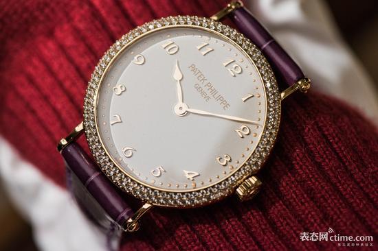 百达翡丽女表新款7200r