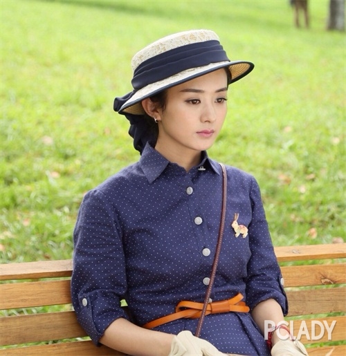 赵丽颖陈伟霆洞房互撩 民国小花造型美翻天