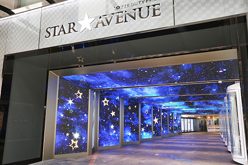 乐天免税店韩流文化之殿堂星光大道炫装登场