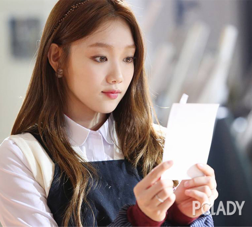 李圣经狗啃发配牛奶肌太美