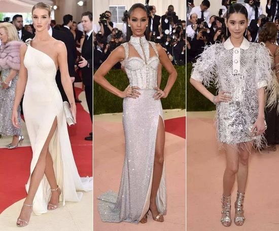 女明星穿金属色高跟鞋