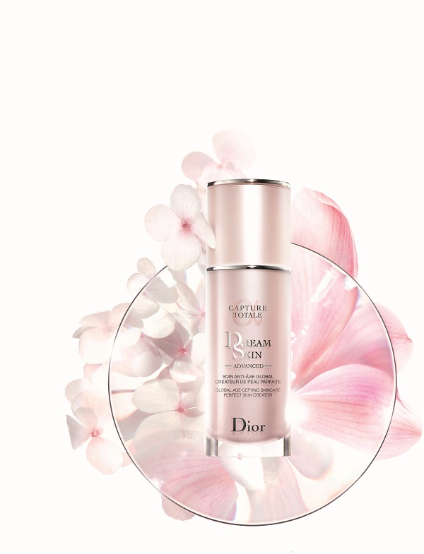 s313_ct_advanced_17_p01k_dreamskin_solo_ana_f39_hr