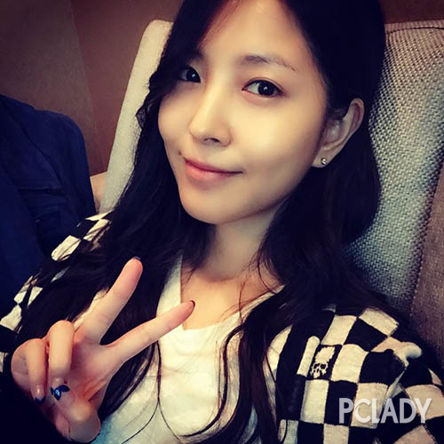 素颜的boa更具少女感