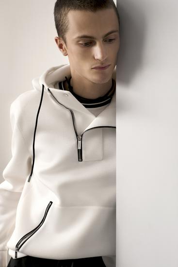 ckcalvinklein全新春夏男装成衣系列