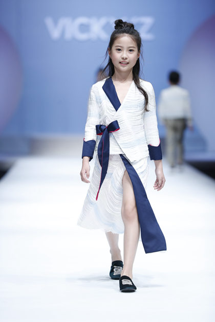 VICKY’Z-许馨尹亲子装发布会（2017/2018FW)