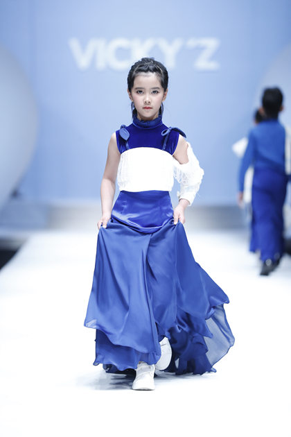 VICKY’Z-许馨尹亲子装发布会（2017/2018FW)