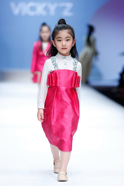 VICKY’Z-许馨尹亲子装发布会（2017/2018FW)