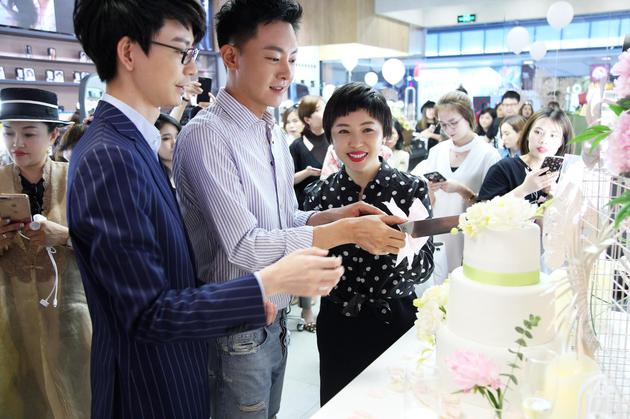 天真蓝董事长周扬,青年演员张皓然,岳晓琳