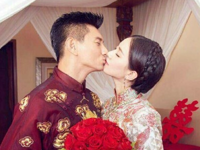 2016年3月20日吴奇隆与刘诗诗在巴厘岛举行盛大婚礼
