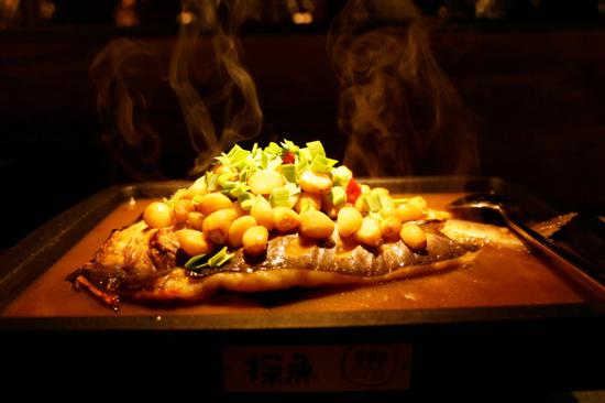 蒜香味烤鱼