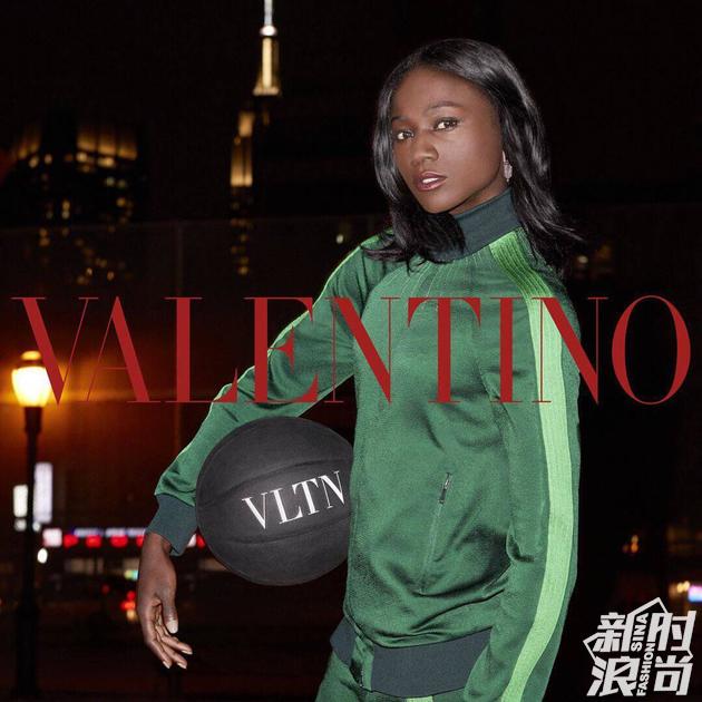 Valentino 2018早春系列广告大片由理查森掌镜