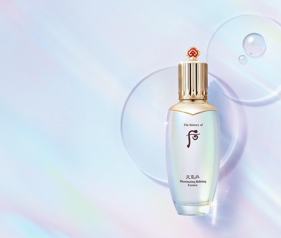 Whoo后天气丹花献紧颜细致精华露 1,050RMB/150ml;580RMB/80ml