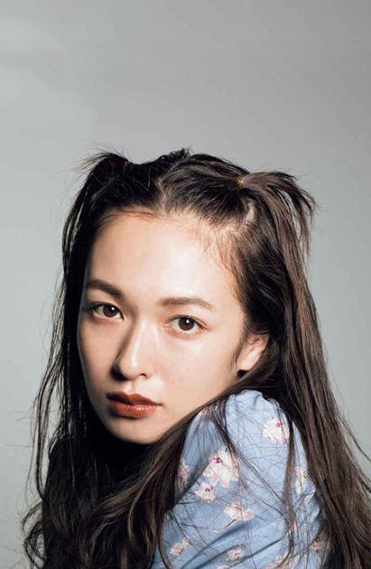 森绘梨佳杂志图