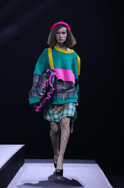 在色彩原力的世界里毛婷永葆童真