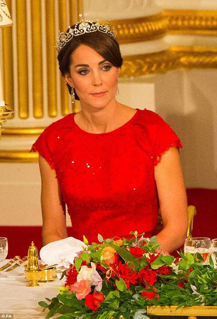 2015年凯特第一次参加皇室国宴