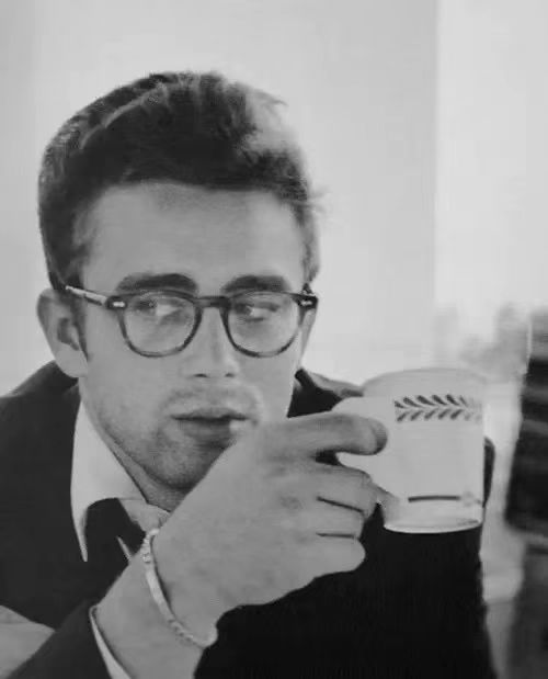 （James Dean）