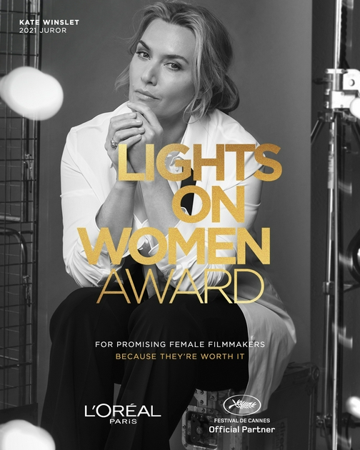 Lights on Women Award KV